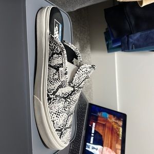 Vans Dnake Skin Slip Ons - Size 7